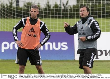 Neerpede , Belgium September , 01 2015 Football UEFA Qualification EURO 2016 Training Red Devils in Anderlecht before game against BOSNIA Qualification Road to France 2016 Belgian Red Devils Training session in Neerpede RSC Anderlecht academie On this picture : Toby Alderweireld Marc Wilmots MichelxGouverneur xxGOUVE 