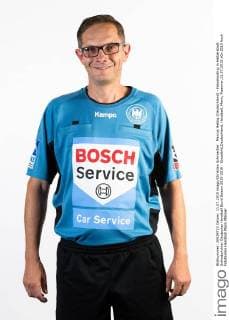 Marcus Helbig (Deutschland) - Fotoshooting in Halberstadt Schiedsrichter Deutscher Handball Bund Saison 2015-2016 - Einzelbild,Deutschland, Handball, Mann, Maenner,11.07.2015