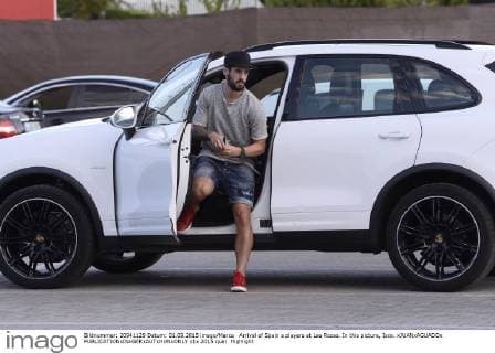 Arrival of Spain s players at Las Rozas. In this picture, Isco. xJUANxAGUADOx 