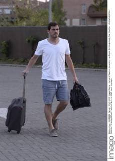 Arrival of Spain s players at Las Rozas. In this picture, Iker Casillas. xJUANxAGUADOx 