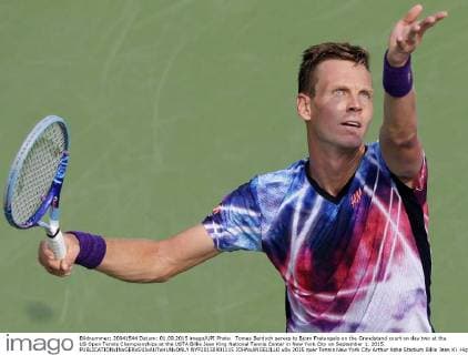 Tomas Berdych serves to Bjorn Fratangelo on the Grandstand court on day two at the US Open Tennis Championships at the USTA Billie Jean King National Tennis Center in New York City on September 1, 2015.  NYP20150901115 JOHNxANGELILLO
