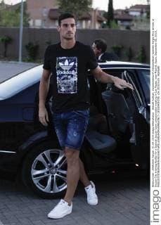 Aktuell Fußball, Zusammenkunft Nationalteam Spanien Sergio Rico arrives at Soccer City training facility for a Spanish soccer team concentration meeting in Las Rozas, near Madrid, Spain. September 01, 2015.  (20150901076)
