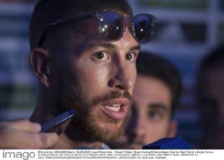 Aktuell Fußball, Zusammenkunft Nationalteam Spanien Real Madrid s Sergio Ramos arrives at Soccer City training facility for a Spanish soccer team concentration meeting in Las Rozas, near Madrid, Spain. September 01, 2015.  (20150901099)