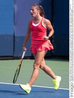Annika Beck (GER) macht die Faust und jubelt, Jubel.Emotion, Tennis - US Open 2015 - Grand Slam ITF ATP Tennis Herren WTA Tennis Damen - Flushing Meadows - New York - New York - USA - 1 September 2015. Juergen Hasenkopf