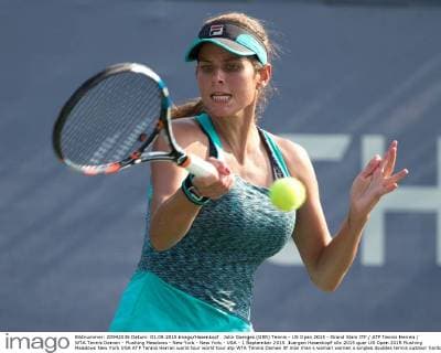 Julia Goerges (GER) Tennis - US Open 2015 - Grand Slam ITF ATP Tennis Herren WTA Tennis Damen - Flushing Meadows - New York - New York - USA - 1 September 2015. Juergen Hasenkopf
