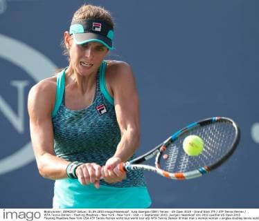 Julia Goerges (GER) Tennis - US Open 2015 - Grand Slam ITF ATP Tennis Herren WTA Tennis Damen - Flushing Meadows - New York - New York - USA - 1 September 2015. Juergen Hasenkopf