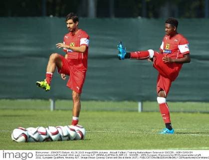 Aktuell Fußball, Training Nationalteam Österreich SOCCER - UEFA EURO EM Europameisterschaft Fussball 2016 quali, training AUT VIENNA,AUSTRIA,01.SEP.15 - SOCCER - UEFA European Championship EM Europameisterschaft 2016, European Qualifiers, training AUT. Image shows Gyoergy Garics and David Alaba (AUT). GEPAxpictures xChristianxOrt