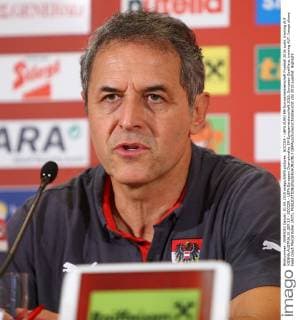 SOCCER - UEFA EURO EM Europameisterschaft Fussball 2016 quali, training AUT VIENNA,AUSTRIA,01.SEP.15 - SOCCER - UEFA European Championship EM Europameisterschaft 2016, European Qualifiers, training AUT. Image shows head coach Marcel Koller (AUT). GEPAxpictures xChristianxOrt