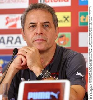 SOCCER - UEFA EURO EM Europameisterschaft Fussball 2016 quali, training AUT VIENNA,AUSTRIA,01.SEP.15 - SOCCER - UEFA European Championship EM Europameisterschaft 2016, European Qualifiers, training AUT. Image shows head coach Marcel Koller (AUT). GEPAxpictures xChristianxOrt