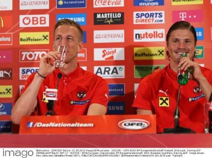 SOCCER - UEFA EURO EM Europameisterschaft Fussball 2016 quali, training AUT VIENNA,AUSTRIA,01.SEP.15 - SOCCER - UEFA European Championship EM Europameisterschaft 2016, European Qualifiers, training AUT. Image shows Marc Janko and Sebastian Proedl (AUT). GEPAxpictures xChristianxOrt