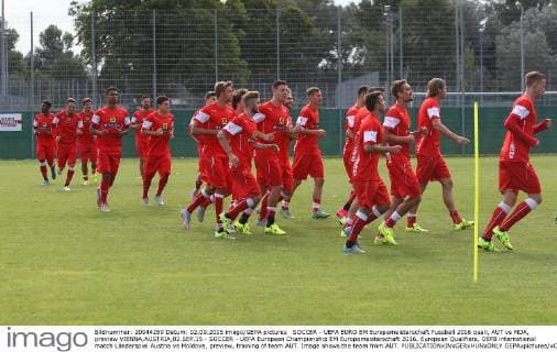 SOCCER - UEFA EURO EM Europameisterschaft Fussball 2016 quali, AUT vs MDA, preview VIENNA,AUSTRIA,02.SEP.15 - SOCCER - UEFA European Championship EM Europameisterschaft 2016, European Qualifiers, OEFB international match Länderspiel Austria vs Moldova, preview, training of team AUT. Image shows the team from AUT. GEPAxpictures xChristianxOrt