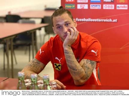 SOCCER - UEFA EURO EM Europameisterschaft Fussball 2016 quali, AUT vs MDA, preview VIENNA,AUSTRIA,02.SEP.15 - SOCCER - UEFA European Championship EM Europameisterschaft 2016, European Qualifiers, OEFB international match Länderspiel Austria vs Moldova, preview, mixed zone of team AUT. Image shows Marko Arnautovic (AUT). Keywords: press conference PK Pressekonferenz GEPAxpictures xChristianxOrt