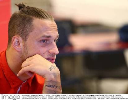 SOCCER - UEFA EURO EM Europameisterschaft Fussball 2016 quali, AUT vs MDA, preview VIENNA,AUSTRIA,02.SEP.15 - SOCCER - UEFA European Championship EM Europameisterschaft 2016, European Qualifiers, OEFB international match Länderspiel Austria vs Moldova, preview, mixed zone of team AUT. Image shows Marko Arnautovic (AUT). Keywords: press conference PK Pressekonferenz GEPAxpictures xChristianxOrt
