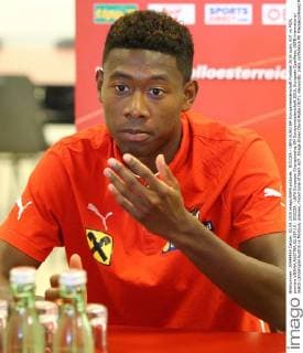 SOCCER - UEFA EURO EM Europameisterschaft Fussball 2016 quali, AUT vs MDA, preview VIENNA,AUSTRIA,02.SEP.15 - SOCCER - UEFA European Championship EM Europameisterschaft 2016, European Qualifiers, OEFB international match Länderspiel Austria vs Moldova, preview, mixed zone of team AUT. Image shows David Alaba (AUT). Keywords: press conference PK Pressekonferenz GEPAxpictures xChristianxOrt