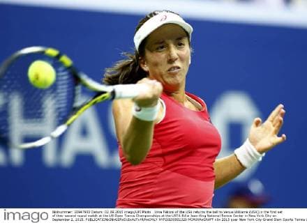 Irina Falconi of the USA returns the ball to Venus Williams (USA) in the first set of their second round match at the US Open Tennis Championships at the USTA Billie Jean King National Tennis Center in New York City on September 2, 2015.  NYP20150902320 MONIKAxGRAFF