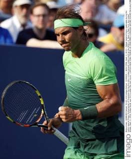 (150903) -- NEW YORK, Sept. 2, 2015 -- Rafael Nadal of Spain celebrates during the match against Diego Schwartzman of Argentina during the men s singles second round match at the 2015 U.S. Open in New York, the United States, Sept. 2, 2015. Rafael Nadal won 3-0 to enter the next round. ) (SP)US-NEW YORK-TENNIS-US OPEN-MEN S SINGLES-SECOND ROUND QinxLang 