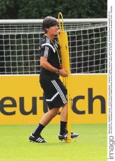 Frankfurt Trainer Joachim Löw, Loew Copyright: Roskaritzx Eibner-Pressefoto EP_rrz