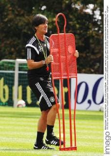 Frankfurt Trainer Joachim Löw, Loew Copyright: Roskaritzx Eibner-Pressefoto EP_rrz