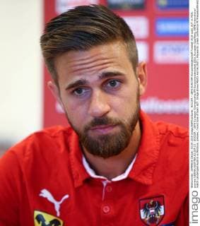 SOCCER - UEFA EURO EM Europameisterschaft Fussball 2016 quali, AUT vs MDA, preview VIENNA,AUSTRIA,03.SEP.15 - SOCCER - UEFA European Championship EM Europameisterschaft 2016, European Qualifiers, OEFB international match Länderspiel Austria vs Moldova, preview, mixed zone of team AUT. Image shows Martin Harnik (AUT). Keywords: press conference PK Pressekonferenz GEPAxpictures xChristianxOrt