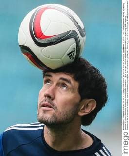 MOSCOW REGION, RUSSIA. SEPTEMBER 3, 2015. Yuri Zhirkov practices during a training session of the Russian men s national football team ahead of a UEFA EURO EM Europameisterschaft Fussball 2016 qualifying match against Sweden at the Arena Khimki Stadium. Vasily Ponomarev TASS  TS00CE03