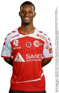 Aktuell Fußball, FRA, Stade Reims Porträttermin FORTES Odair FOOTBALL : Presentation - Reims - Photo Officielle - 03 09 2015 Panoramic Panoramic 