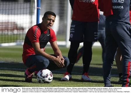 Soccer, Chilean national team Nationalteam training session. Chile s players are pictured during the morning training session at the Juan Pinto Duran training center in Santiago, Chile. 31 08 2015 - Entrenamiento de la seleccion chilena 31 08 15. 