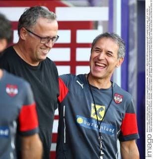 SOCCER - UEFA EURO EM Europameisterschaft Fussball 2016 quali, AUT vs MDA, preview VIENNA,AUSTRIA,03.SEP.15 - SOCCER - UEFA European Championship EM Europameisterschaft 2016, European Qualifiers, OEFB international match Länderspiel Austria vs Moldova, preview, training of team AUT. Image shows sports director Franz Wohlfahrt (A.Wien) and head coach Marcel Koller (AUT). GEPAxpictures xChristianxOrt
