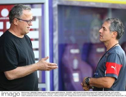 SOCCER - UEFA EURO EM Europameisterschaft Fussball 2016 quali, AUT vs MDA, preview VIENNA,AUSTRIA,03.SEP.15 - SOCCER - UEFA European Championship EM Europameisterschaft 2016, European Qualifiers, OEFB international match Länderspiel Austria vs Moldova, preview, training of team AUT. Image shows sports director Franz Wohlfahrt (A.Wien) and head coach Marcel Koller (AUT). GEPAxpictures xChristianxOrt