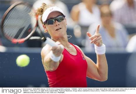 TENNIS - WTA Tennis Damen US Open 2015 NEW YORK CITY,NEW YORK,USA,03.SEP.15 - TENNIS - WTA Tour, US Open 2015, Grand Slam, Flushing Meadows. Image shows Samantha Stosur (AUS). GEPAxpictures xMatthiasxHauer