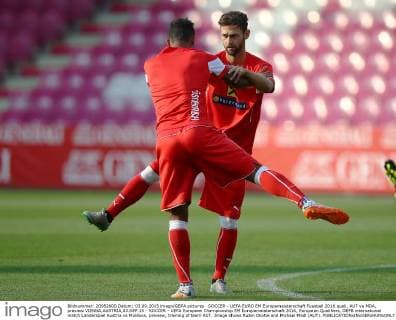 SOCCER - UEFA EURO EM Europameisterschaft Fussball 2016 quali, AUT vs MDA, preview VIENNA,AUSTRIA,03.SEP.15 - SOCCER - UEFA European Championship EM Europameisterschaft 2016, European Qualifiers, OEFB international match Länderspiel Austria vs Moldova, preview, training of team AUT. Image shows Rubin Okotie and Michael Madl (AUT). GEPAxpictures xChristianxOrt