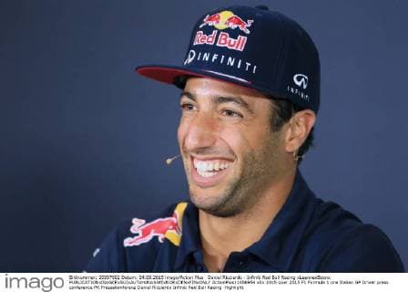 Daniel Ricciardo - Infiniti Red Bull Racing xLeannexBoonx  ActionPlus11656954