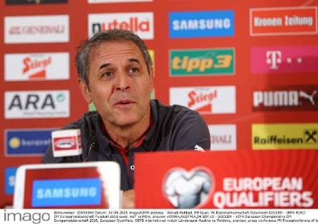 Aktuell Fußball, EM Quali, Pk Nationalmannschaft Österreich SOCCER - UEFA EURO EM Europameisterschaft Fussball 2016 quali, AUT vs MDA, preview VIENNA,AUSTRIA,04.SEP.15 - SOCCER - UEFA European Championship EM Europameisterschaft 2016, European Qualifiers, OEFB international match Länderspiel Austria vs Moldova, preview, press conference PK Pressekonferenz of team AUT. Image shows head coach Marcel Koller (AUT). GEPAxpictures xChristianxOrt