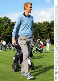 Köln Jonas Reckerman (Beachvolleyball-Olympiasieger) mit Golf-Caddy Golfturnier der FC-Stiftung, 1. FC Koeln, Fussball, 1. Bundesliga, 04.09.2015 Copyright: Deutzmann Eibner-Pressefoto EP_CDN