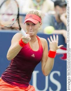 TENNIS - WTA Tennis Damen US Open 2015 NEW YORK CITY,NEW YORK,USA,04.SEP.15 - TENNIS - WTA Tour, US Open 2015, Grand Slam, Flushing Meadows. Image shows Kristina Mladenovic (FRA). GEPAxpictures xMatthiasxHauer