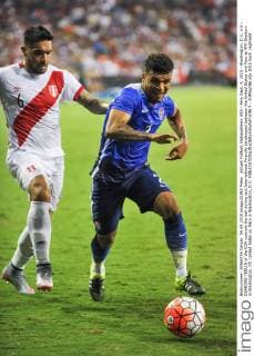 Aktuell Fußball, Nationalteam USA - Peru Sept. 4, 2015 - Washington, D.C, U.S - DEANDRE YEDLIN of the USA controls the ball during and International Friendly Länderspiel between the United States and Peru at RFK Stadium in Washington, DC. United Sates vs. Peru in Washington, D.C. - ZUMAg196