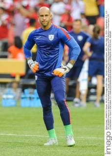 Aktuell Fußball, Nationalteam USA - Peru Sept. 4, 2015 - Washington, D.C, U.S - TIM HOWARD warms up before an International Friendly Länderspiel between the United States and Peru at RFK Stadium in Washington, DC. United Sates vs. Peru in Washington, D.C. - ZUMAg196