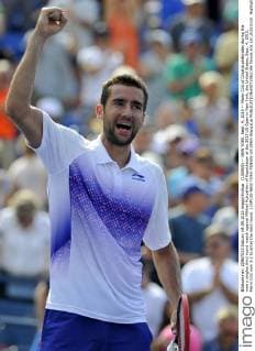 (150905) -- NEW YORK, Sept. 4, 2015 -- Marin Cilic of Croatia celebrates during the men s singles third round match against Mikhail Kukushkin of Kazakhstan at the 2015 US Open in New York, the United States, Sept. 4, 2015. Marin Cilic won 3-2 to enter the next round. ) (SP)US-NEW YORK-TENNIS-US OPEN WangxLei 