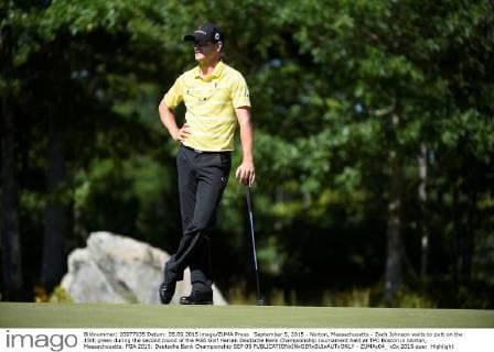 September 5, 2015 - Norton, Massachusetts - Zach Johnson waits to putt on the 15th green during the second round of the PGA Golf Herren Deutsche Bank Championship tournament held at TPC Boston in Norton, Massachusetts. PGA 2015: Deutsche Bank Championship SEP 05 - ZUMAc04_
