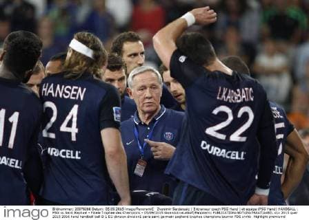 Zvonimir Serdarusic ( Entraineur coach PSG Hand ) et equipe (PSG Hand) HANDBALL : PSG vs Saint Raphael - Finale Trophee des Champions - 05 09 2015 GwendolineLeGoff Panoramic 