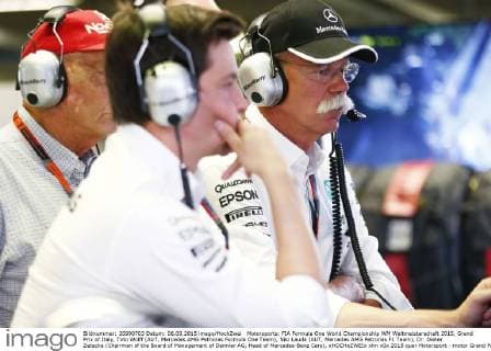 Motorsports: FIA Formula One World Championship WM Weltmeisterschaft 2015, Grand Prix of Italy, Toto Wolff (AUT, Mercedes AMG Petronas Formula One Team), Niki Lauda (AUT, Mercedes AMG Petronas F1 Team), Dr. Dieter Zetsche (Chairman of the Board of Management of Daimler AG, Head of Mercedes-Benz Cars), xHOCHxZWEIx