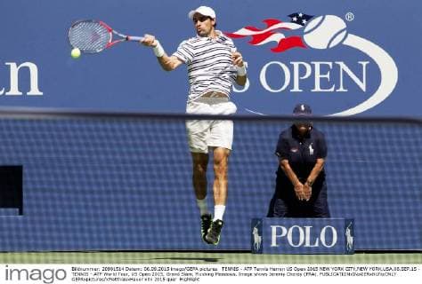 TENNIS - ATP Tennis Herren US Open 2015 NEW YORK CITY,NEW YORK,USA,06.SEP.15 - TENNIS - ATP World Tour, US Open 2015, Grand Slam, Flushing Meadows. Image shows Jeremy Chardy (FRA). GEPAxpictures xMatthiasxHauer