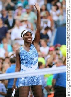 Venus Williams of the USA waves to fans after she defeated Anett Kontaveit of Estonia in their fourth round match at the US Open Tennis Championships at the USTA Billie Jean King National Tennis Center in New York City on September 6, 2015. Williams won 6-2, 6-1.  NYP20150906320 MONIKAxGRAFF