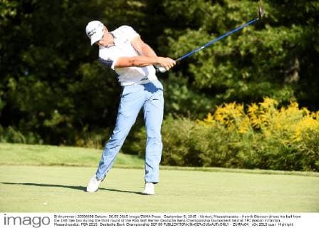 September 6, 2015 - Norton, Massachusetts - Henrik Stenson drives his ball from the 14th tee box during the third round of the PGA Golf Herren Deutsche Bank Championship tournament held at TPC Boston in Norton, Massachusetts. PGA 2015: Deutsche Bank Championship SEP 06 - ZUMAc04_