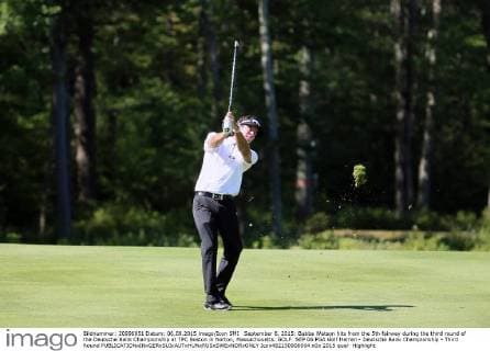 September 6, 2015: Bubba Watson hits from the 5th fairway during the third round of the Deutsche Bank Championship at TPC Boston in Norton, Massachusetts. GOLF: SEP 06 PGA Golf Herren - Deutsche Bank Championship - Third Round Icon482150906004 EDITORIAL USE ONLY