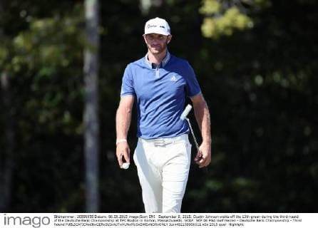 September 6, 2015: Dustin Johnson walks off the 13th green during the third round of the Deutsche Bank Championship at TPC Boston in Norton, Massachusetts. GOLF: SEP 06 PGA Golf Herren - Deutsche Bank Championship - Third Round Icon482150906011 EDITORIAL USE ONLY