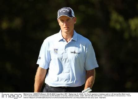 September 6, 2015: Jim Furyk reacts to missing a putt on 13 during the third round of the Deutsche Bank Championship at TPC Boston in Norton, Massachusetts. GOLF: SEP 06 PGA Golf Herren - Deutsche Bank Championship - Third Round Icon482150906024 EDITORIAL USE ONLY