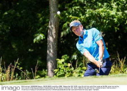 September 06, 2015: Luke Donald hits out of the rough at the 5th green during the third round of the Deutsche Bank Championship at TPC Boston in Norton, MA. GOLF: SEP 06 PGA Golf Herren - Deutsche Bank Championship - Third Round Icon150906003 EDITORIAL USE ONLY
