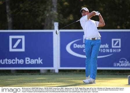 September 6, 2015: Jason Day tees off on the 18th tee box Sunday as the third round completes at The Deutsche Bank Championship at TPC Boston in Norton, MA. GOLF: SEP 06 PGA Golf Herren - Deutsche Bank Championship - Third Round Icon1509051901 EDITORIAL USE ONLY