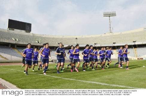 Aktuell Fußball, WM Quali, Training Nationalmannschaft Japan Japan to compete with Afghanistan Japanese national soccer team players practice at Azadi Stadium in Tehran on Sept. 7, 2015, prior to a Sept. 8 World Cup qualifier against Afghanistan. 