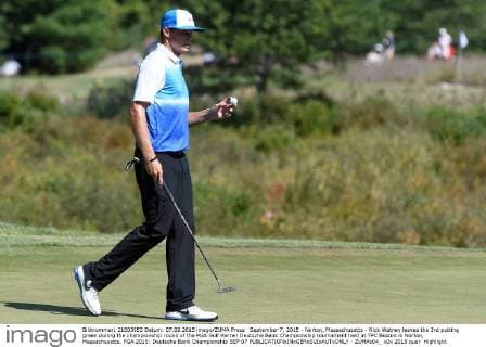 September 7, 2015 - Norton, Massachusetts - Nick Watney leaves the 3rd putting green during the championship round of the PGA Golf Herren Deutsche Bank Championship tournament held at TPC Boston in Norton, Massachusetts. PGA 2015: Deutsche Bank Championship SEP 07 - ZUMAc04_
